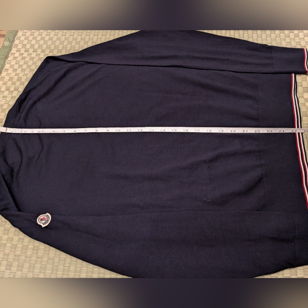 Moncler 100% Wool Knit Sweater Dark Navy Men's Size Medium Made in Romania - Picture 6 of 7